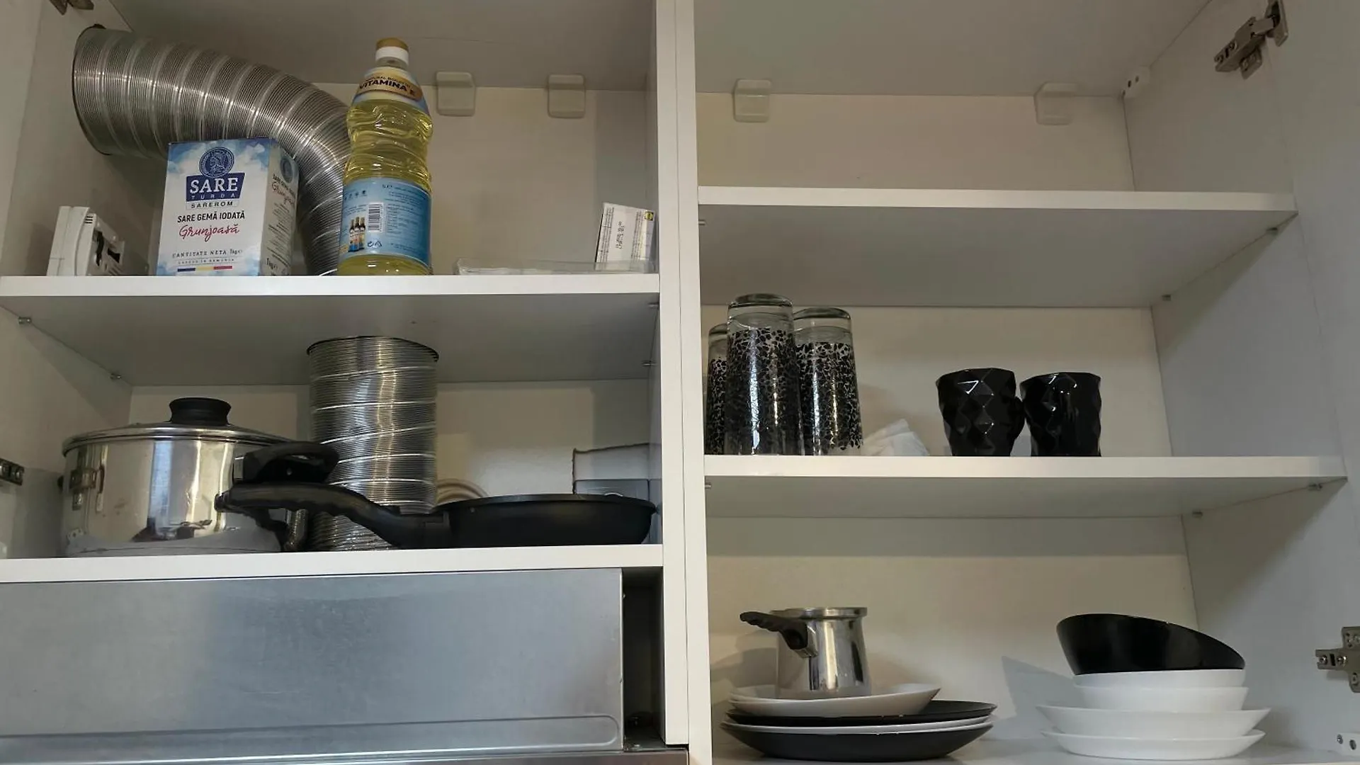 Matt Studio Apartment Bucharest